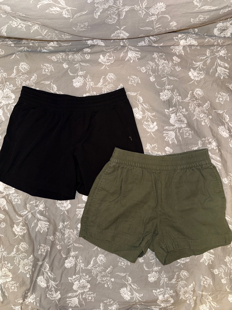 Lot Of (2) Old Navy Shorts